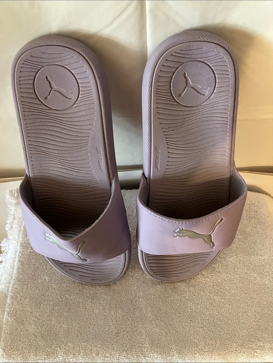 Puma Shoes - Puma Cool Cat 2.0 Women’s Sz 8 Sports Slides  Lavender & Silver Colorway